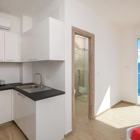 Apartment Blue Wonder *