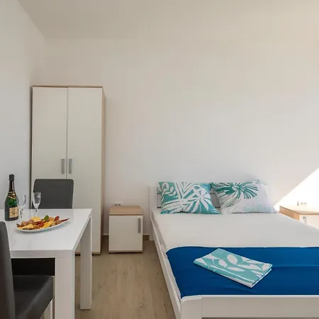 Blue Wonder Apartment Dugi Rat