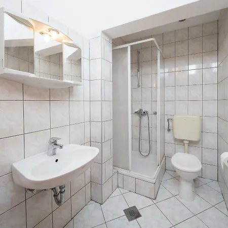 Blue Wonder Apartments