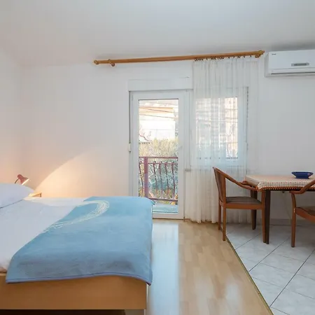 Apartment Blue Wonder Apartments Dugi Rat